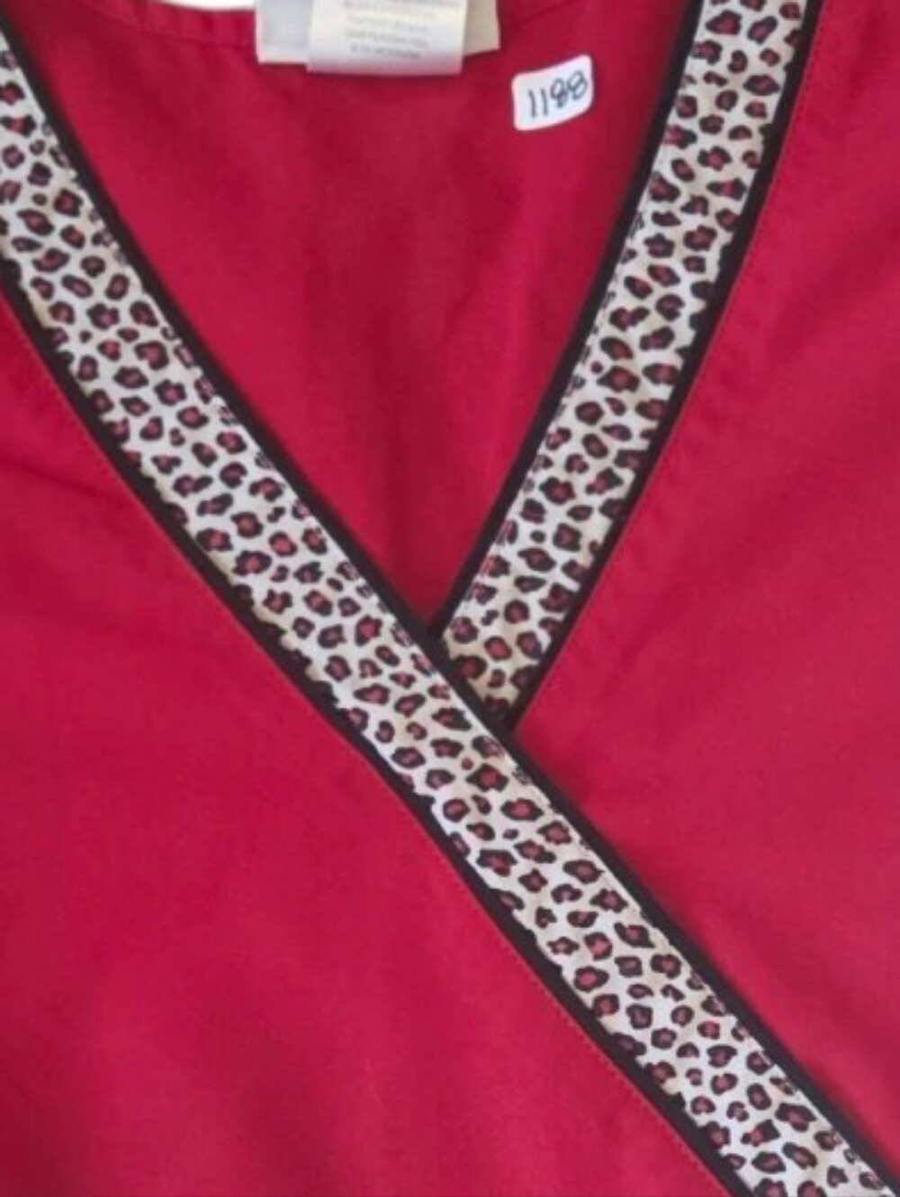 Scrub Set - Picture 2 of 2
